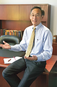 Berkeley Lab Director Steve Chu.