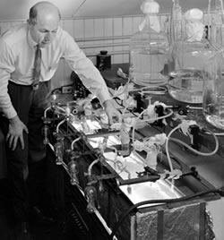 Melvin Calvin conducts his Nobel Prize-winning photosynthesis research.