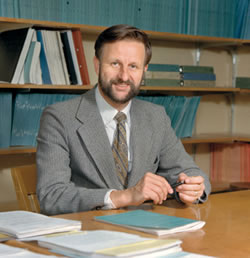 David Shirley, Lab director 1980-89.